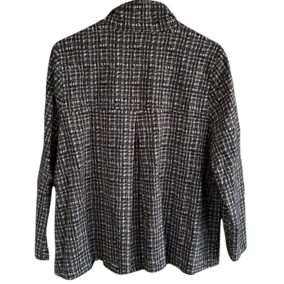 EUC Habitat Power Stretch Swing
Jacket Top Size Large - Picture 9 of 9